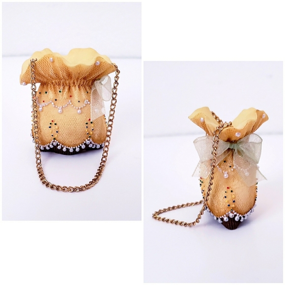 Victorian Style Resin Shoe, Purse Umbrella Steampunk Jester Boot figurine 4pcs. - Picture 2 of 5